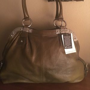 NWT B Makowsky shoulder bag